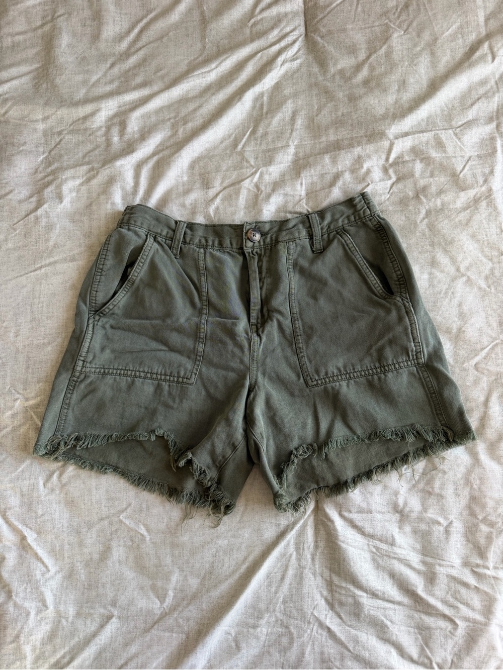Aerie Olive Green High Rise Utility Cutoff Shorts (S)